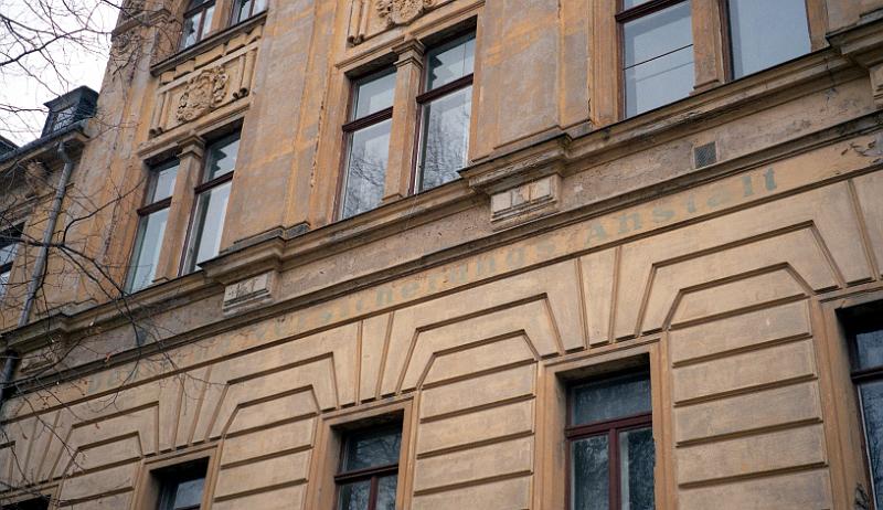 Annaberg-Buchholz,  Rathausplatz 1, 9.4.1997 (1).jpg - Deutsche Versicherungsanstalt